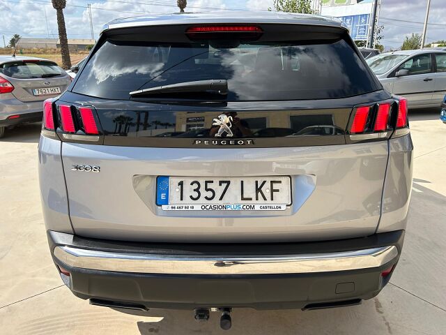 PEUGEOT 3008 ALLURE 1.2 E-THP AUTO SPANISH LHD IN SPAIN 43000 MILES SUPER 2020